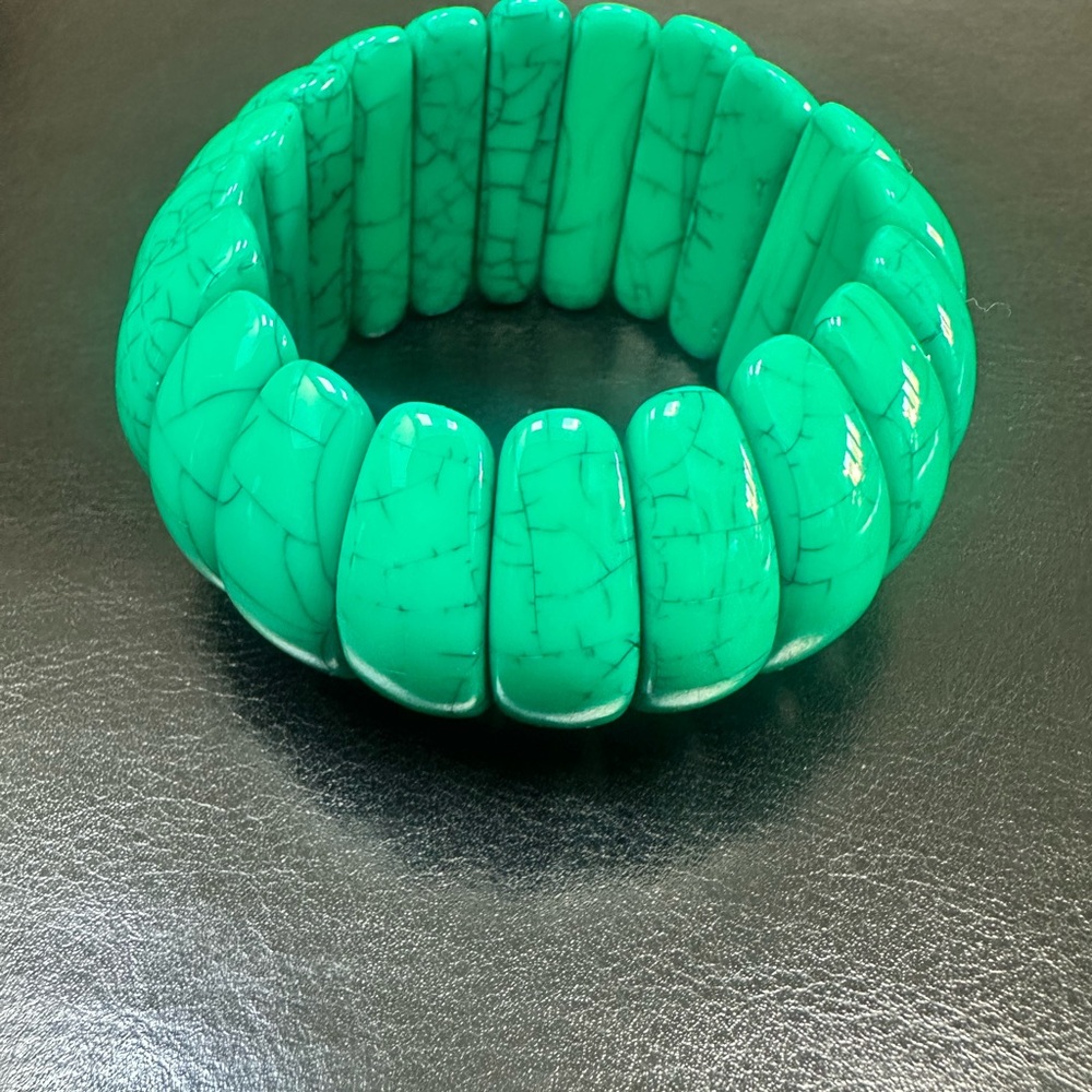 Marion Godart wide stretch Turquoise Resin slice links bracelet design on Paris